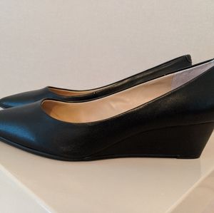 Franco Sarto Black Leather Wedges
